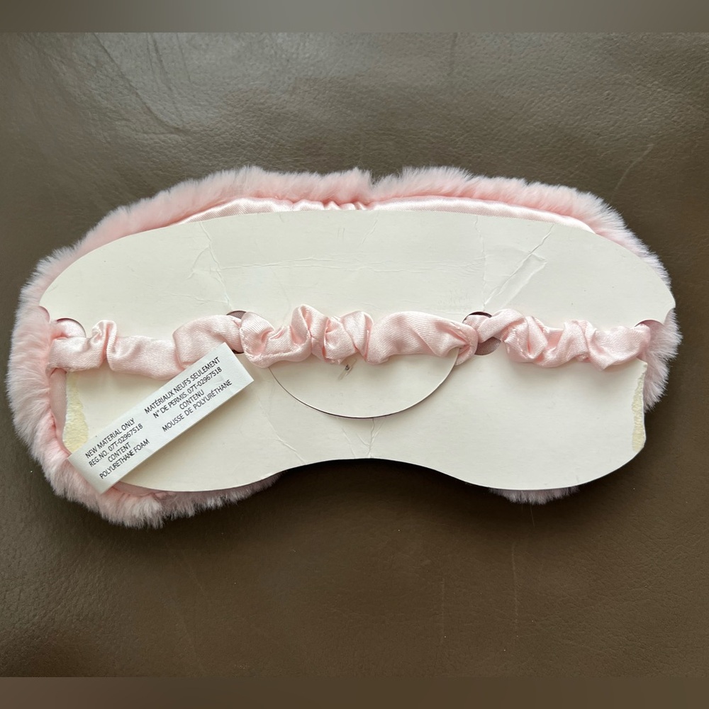 Icing Pink Sleep Mask with Gold Sequin Eyelashes - Picture 10 of 11